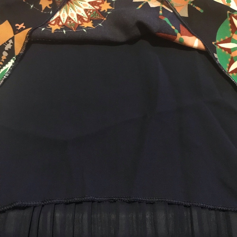 Blue Cream Pattern Chiffon Top - Picture 7 of 9